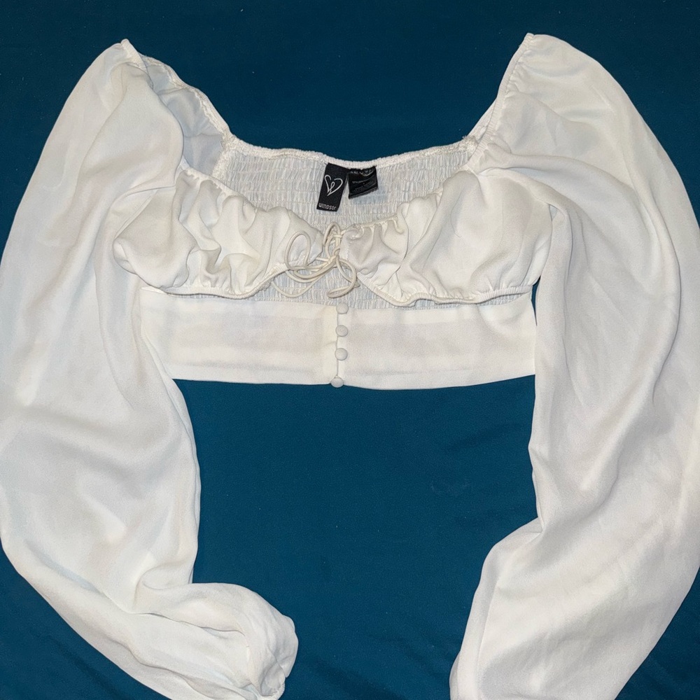 Windsor white cropped blouse with puffy sleeves